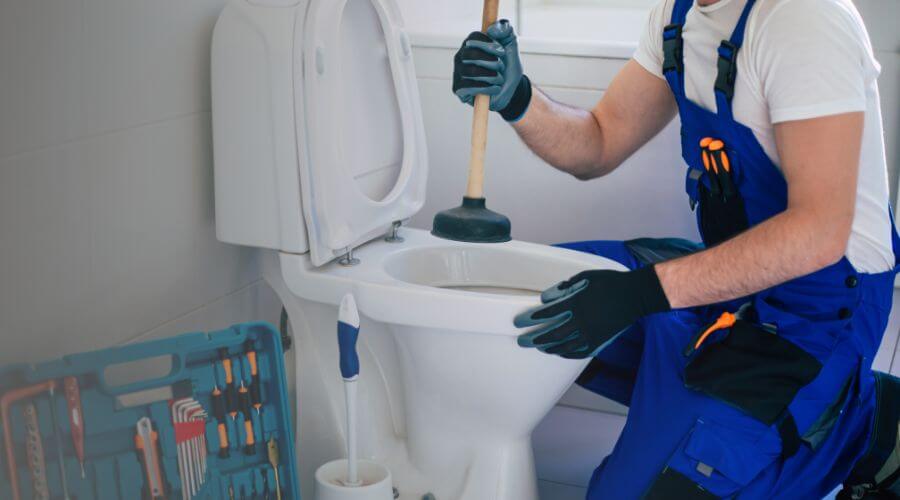 Local water heater installation in Edenville, MI
